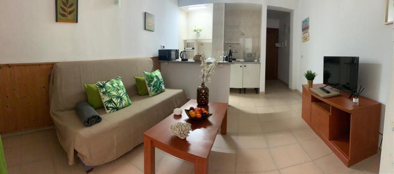 Estudio Con Terraza By Maison Jaken Nerja Bagian luar foto